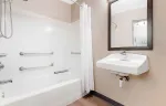 Studio Suite - 1 Queen Bed