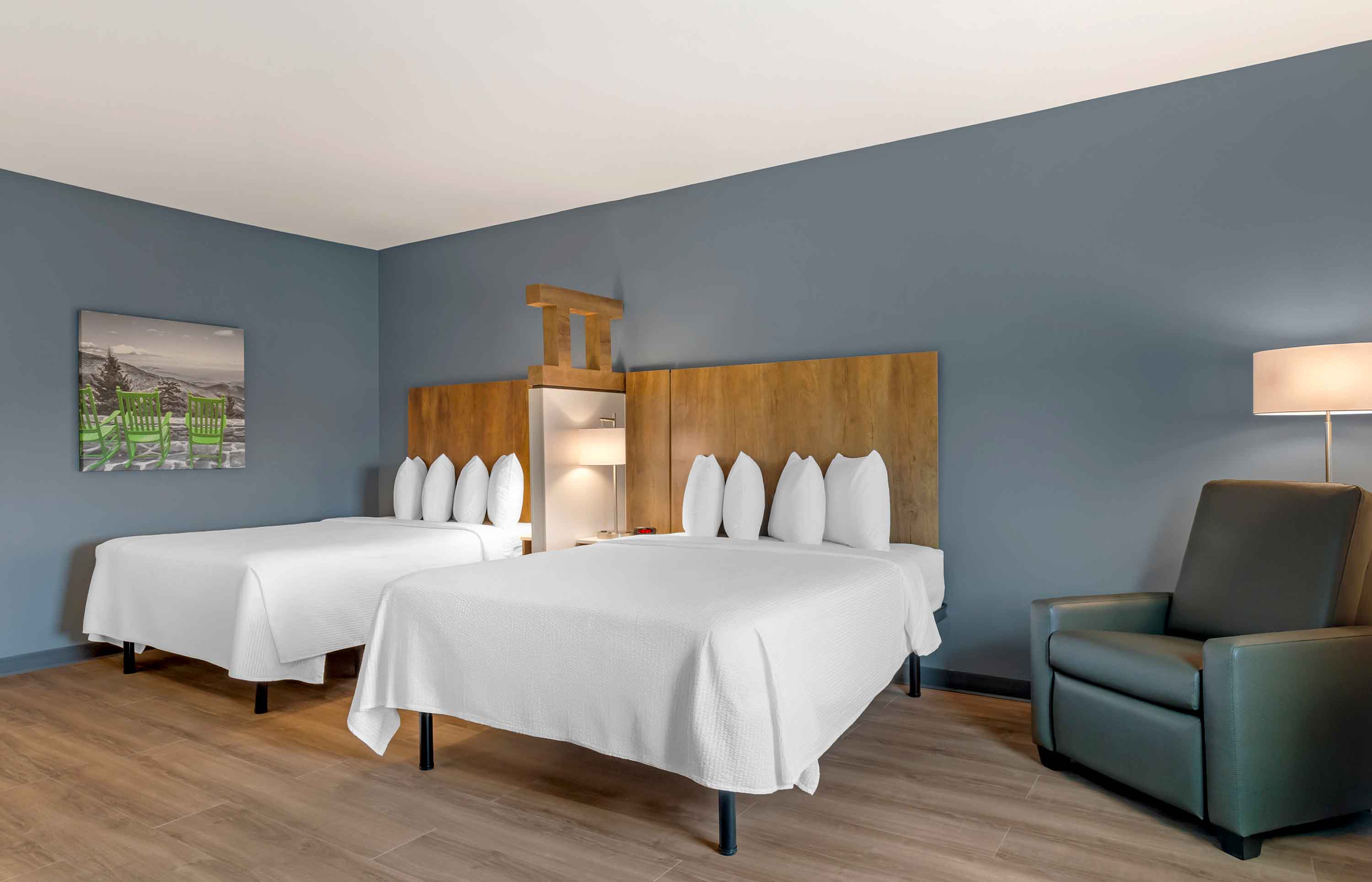 Studio Suite - 2 Queen Beds