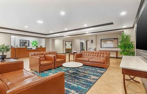 Lobby and Guest Check-in