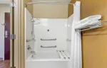 Deluxe Studio - 2 Full Beds